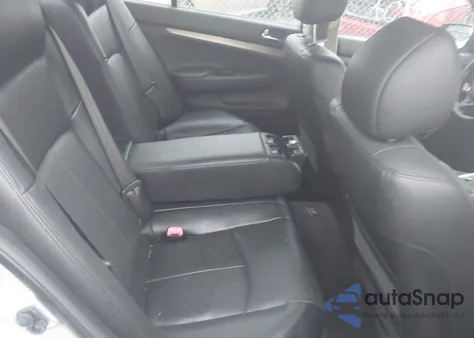 2013 Infiniti G37X из США, поврежденный, VIN JN1CV6AR3DM768880